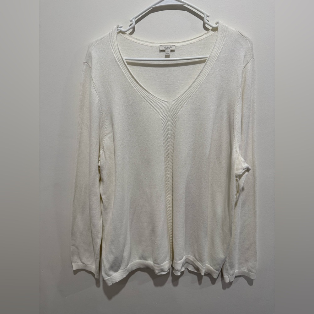 Talbots Cream V-Neck Lightweight Knit Sweater